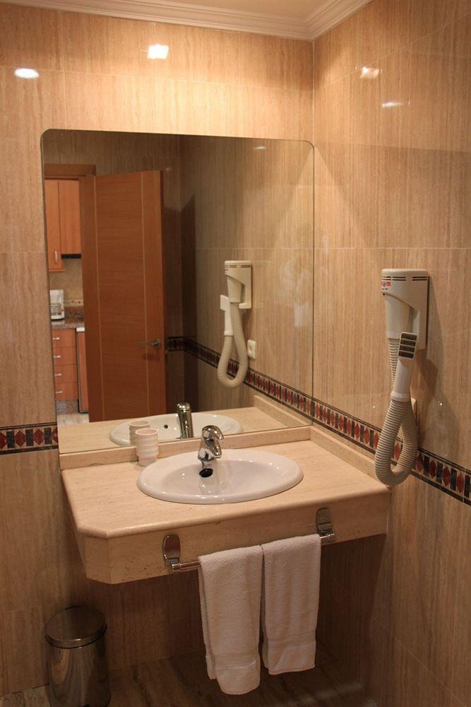 Apartamentos Jimmy Nerja Dış mekan fotoğraf